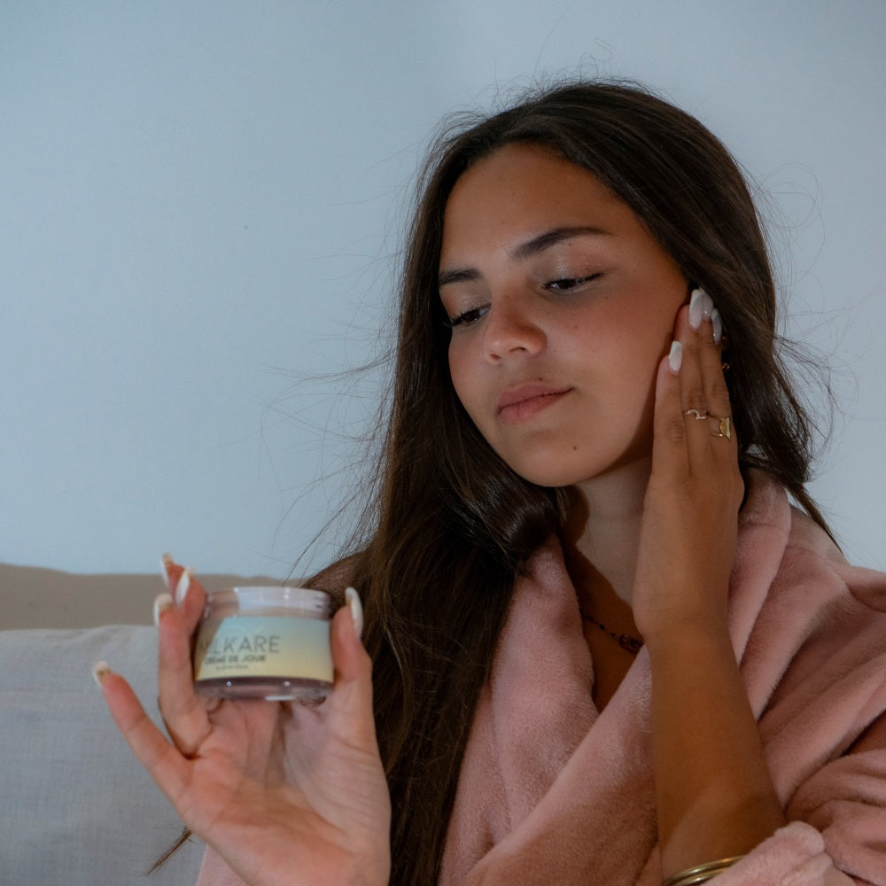 ROUTINE QUOTIDIENNE : LE SAVON AU LAIT DE CHÈVRE ET SA CRÈME